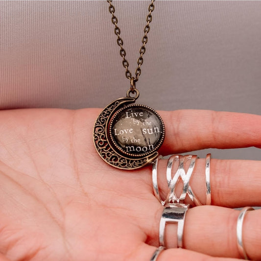 Sun & Moon Necklace by Meraki